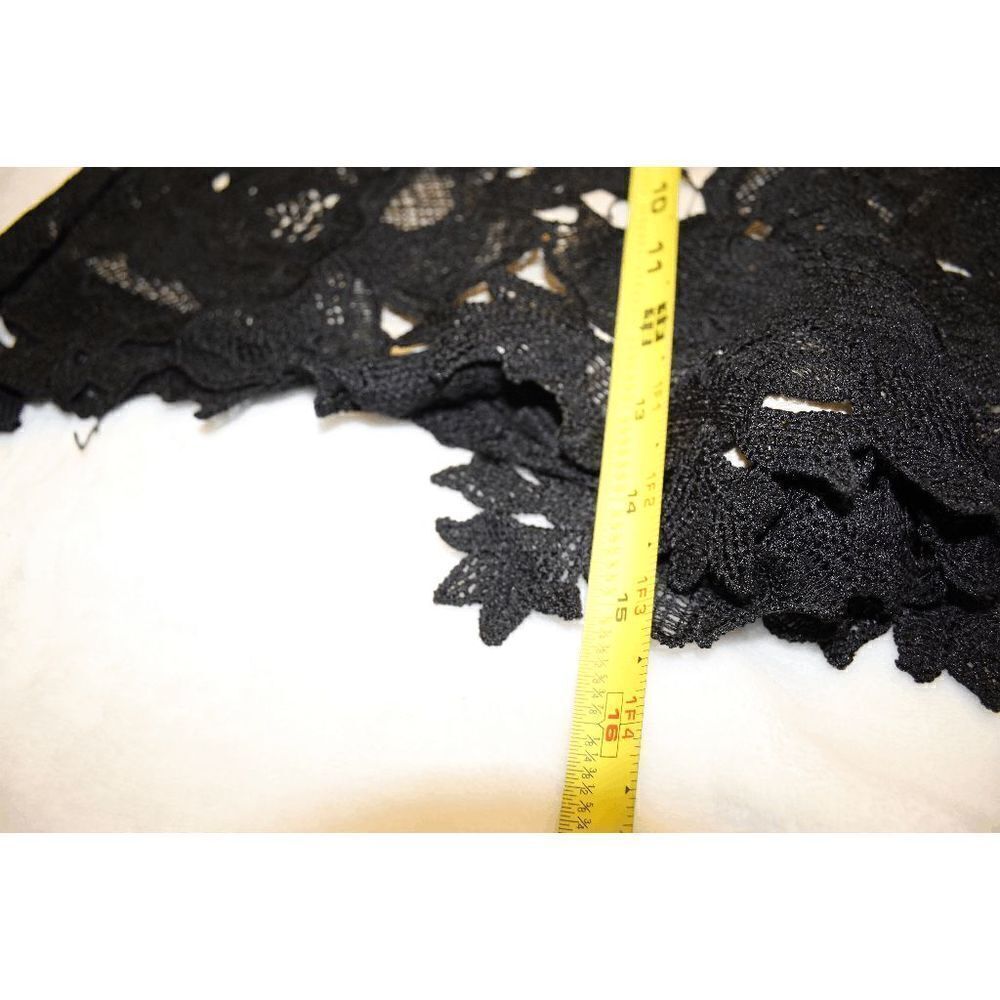 Misguided Black Lace Romper  - Picture 9 of 11